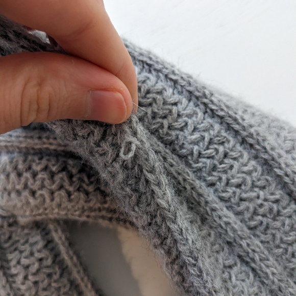 Vintage Mackinaw Woolens Knit Cardigan Sweater Size Medium. - Picture 4 of 7